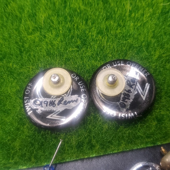 Van Gogh Bottlecap Vintage Earrings E1005 - Picture 3 of 3